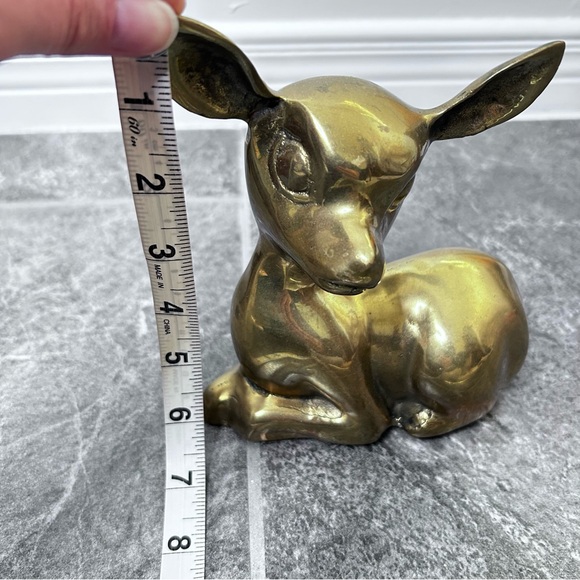 Vintage Brass Fawn Deer Sculpture 6.5"x6" Spring Home Decor Sitting Baby Deer - Picture 8 of 16
